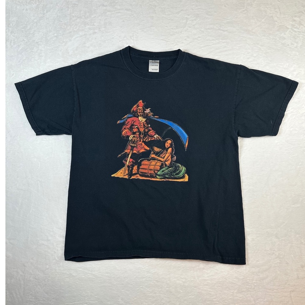 30 Rock Season 4 Crew T-Shirt Mens Large Black‎ Pirate Mermaid Graphic Gildan